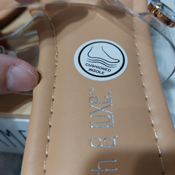 Fifth & Luxe Clear Bling Studded Rhinestone Clear Sandals SIZE 7 Cushioned Insol - Picture 8 of 9